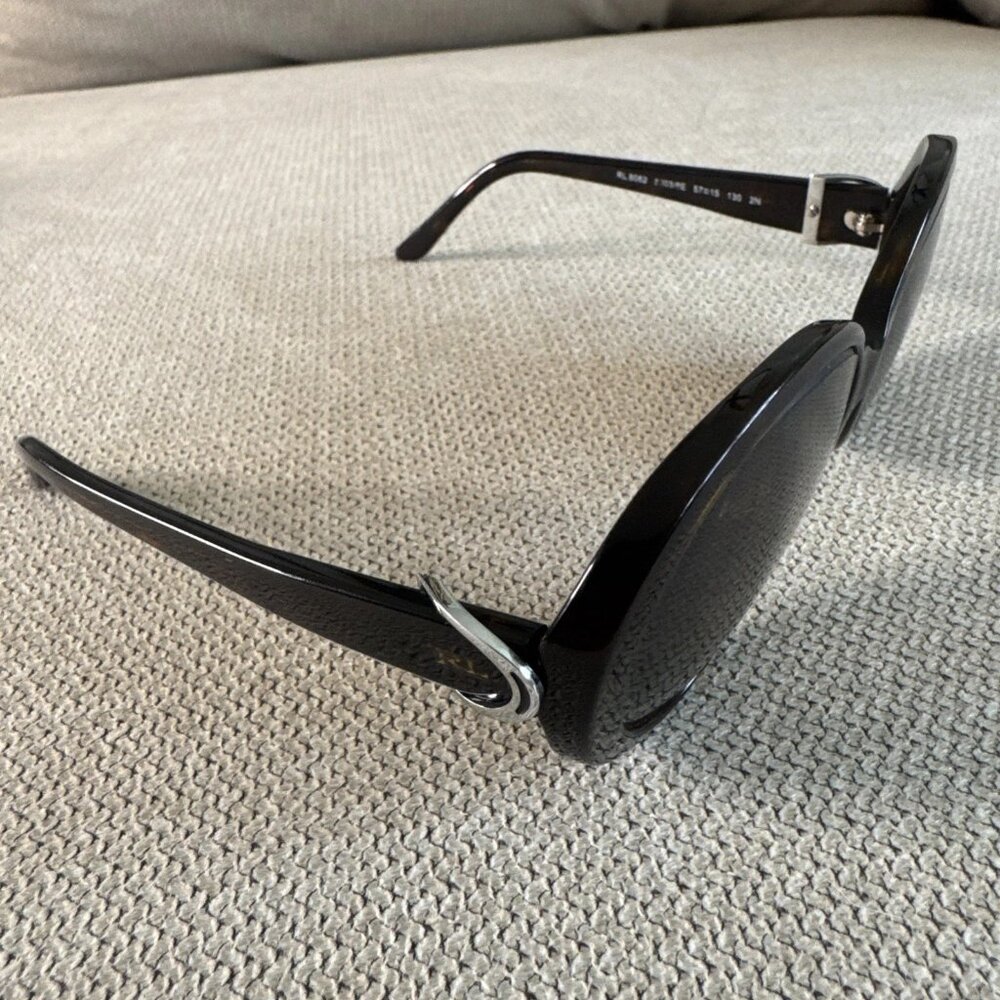 Ralph Lauren RL8062 5003/8E 57-15-130 Sunglasses Black Frame Gray Gradient Women